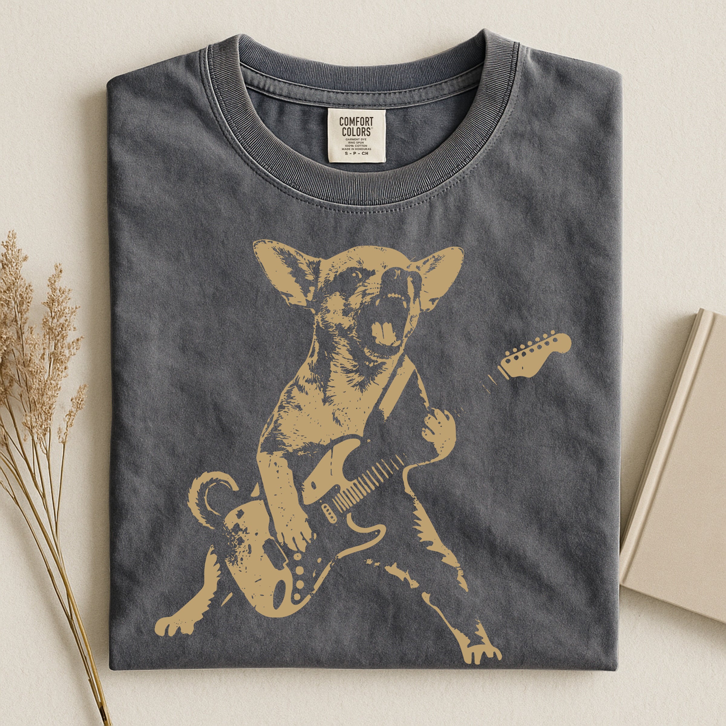 Chihuahua Rock Comfort T-shirt