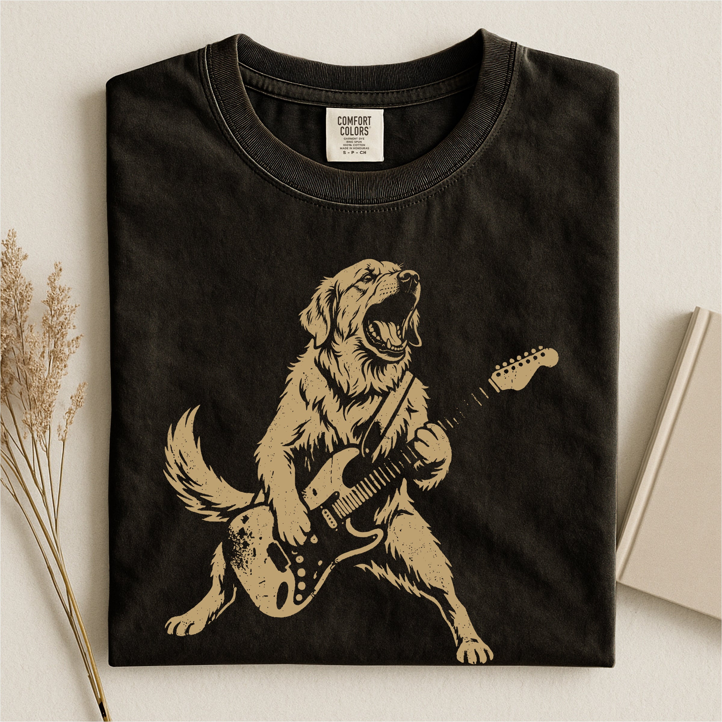 Golden Retriever Rock Comfort T-shirt