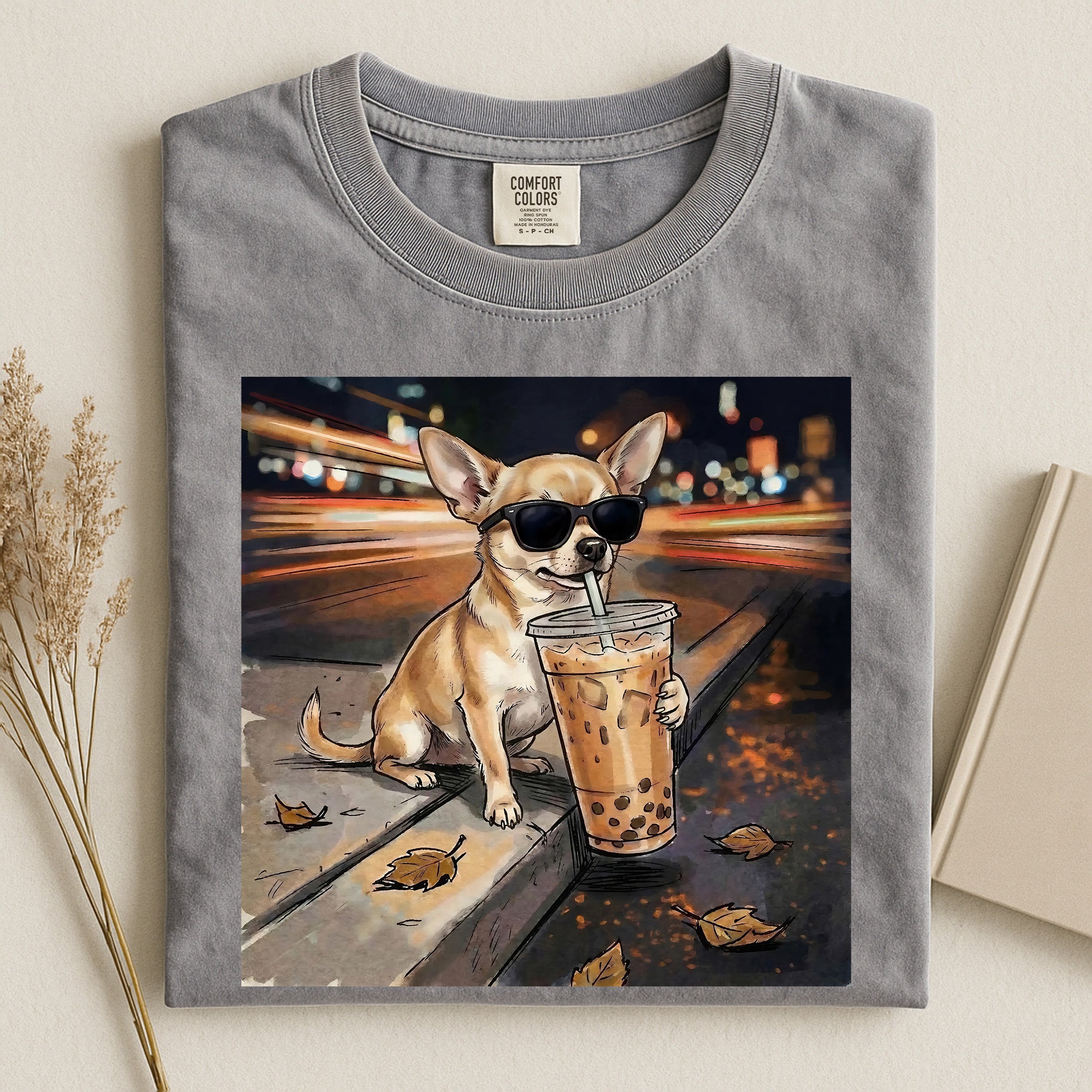Chihuahua drink tea Comfort T-shirt