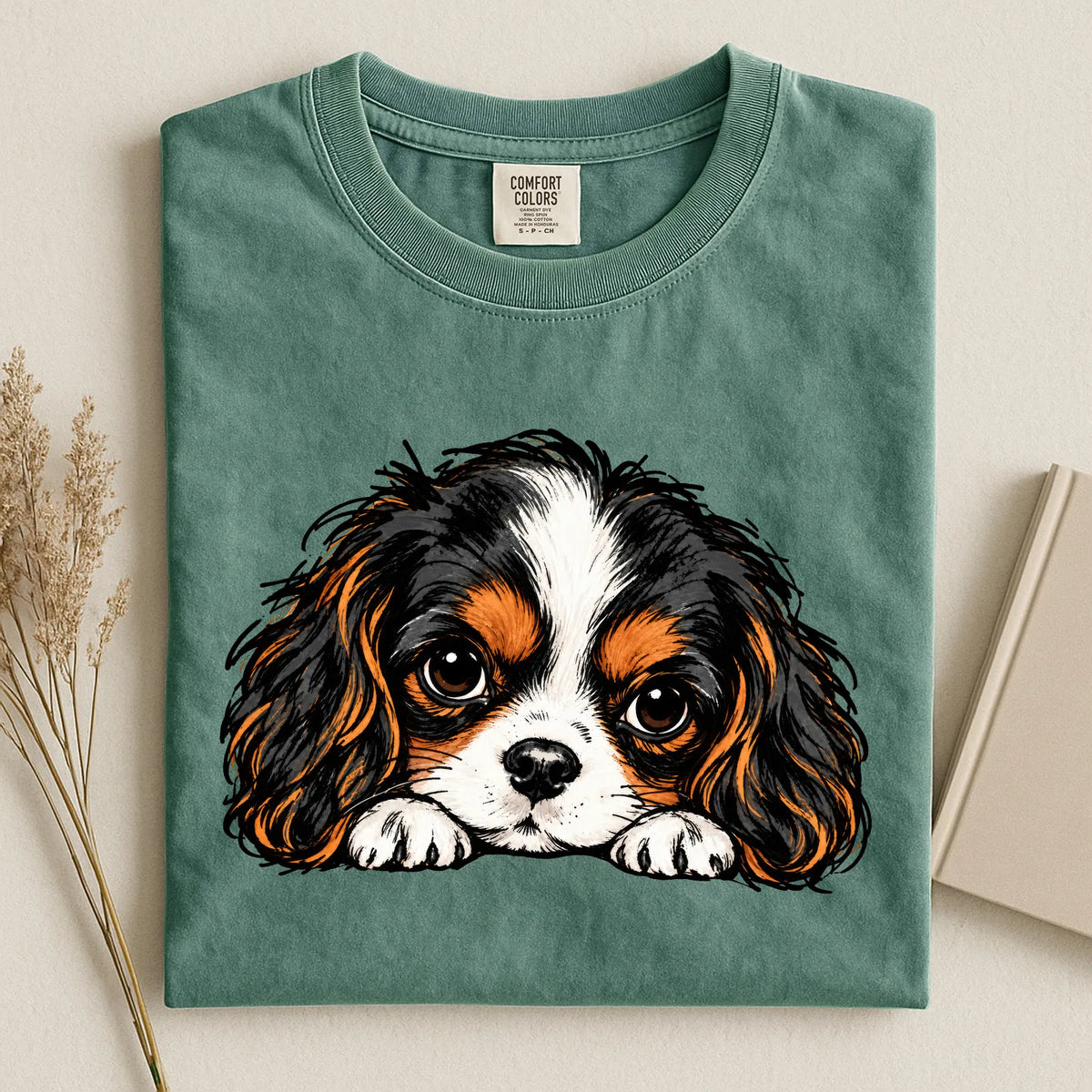 Peeking Tricolor Cavalier King Charles Spaniel Comfort Color Unisex T-shirt